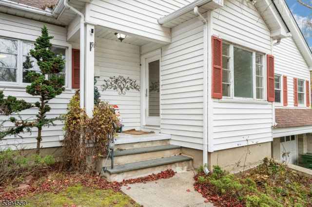 16 Stillwater Rd, Blairstown Twp., NJ 07825