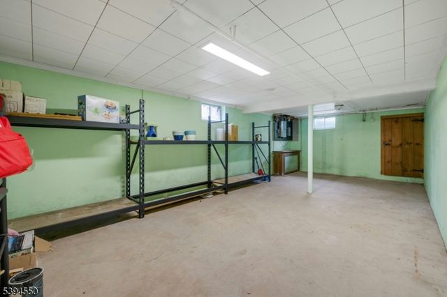 16 Stillwater Rd, Blairstown Twp., NJ 07825