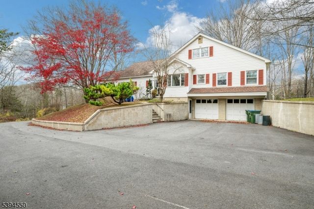 16 Stillwater Rd, Blairstown Twp., NJ 07825