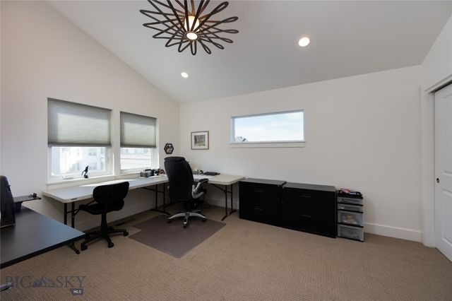 4221 Broken Spur Drive, Bozeman, MT 59718