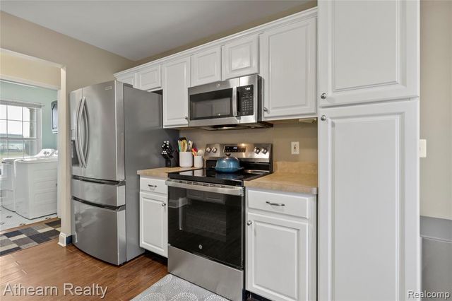 4335 Pondview Drive, Swartz Creek, MI 48473