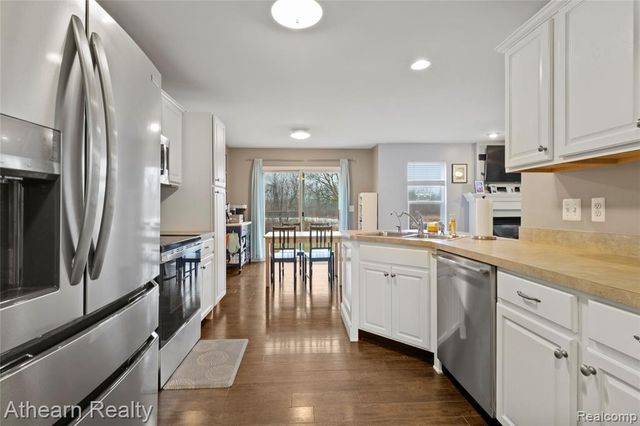 4335 Pondview Drive, Swartz Creek, MI 48473