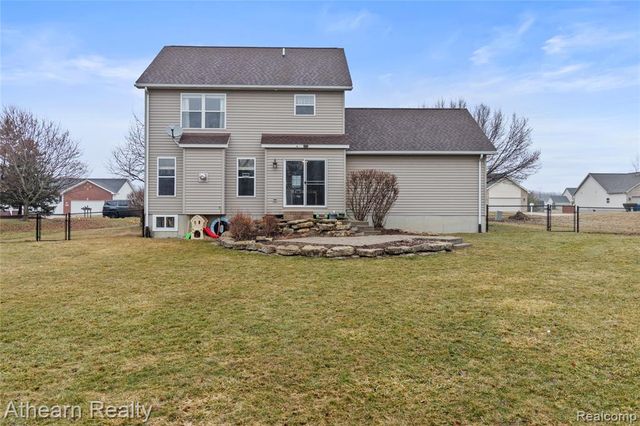 4335 Pondview Drive, Swartz Creek, MI 48473