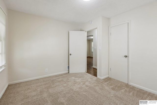 5724 Fontenelle Boulevard, Omaha, NE 68111