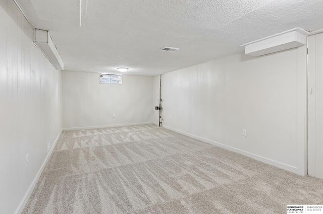 5724 Fontenelle Boulevard, Omaha, NE 68111