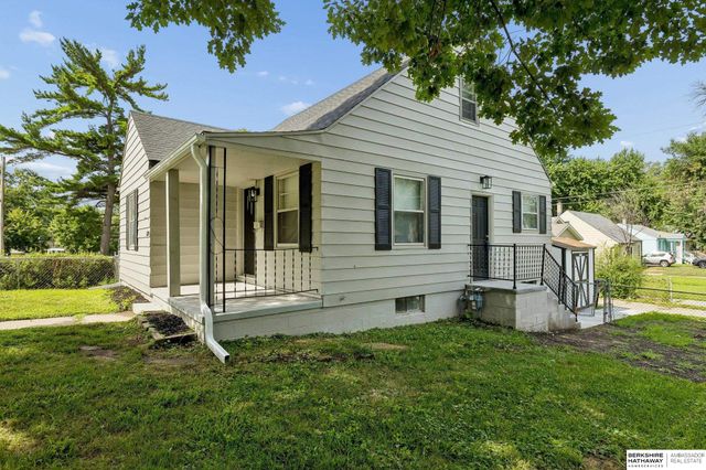 5724 Fontenelle Boulevard, Omaha, NE 68111