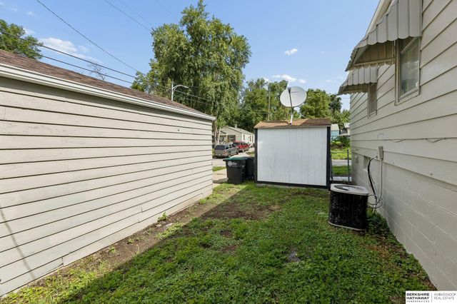 5724 Fontenelle Boulevard, Omaha, NE 68111