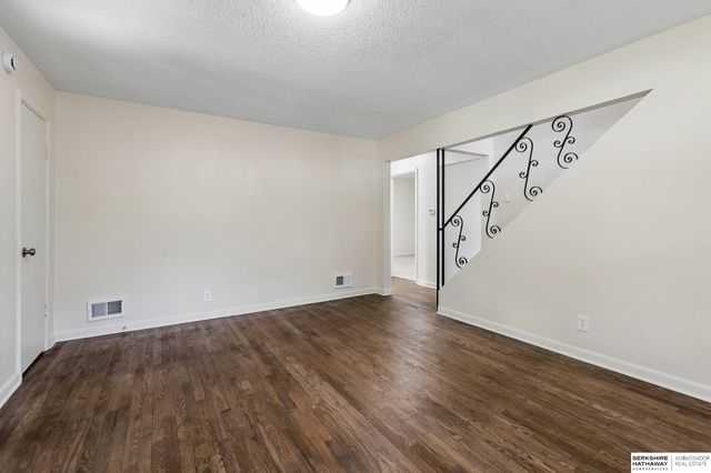 5724 Fontenelle Boulevard, Omaha, NE 68111