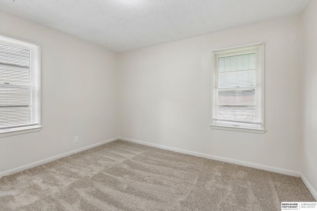 5724 Fontenelle Boulevard, Omaha, NE 68111