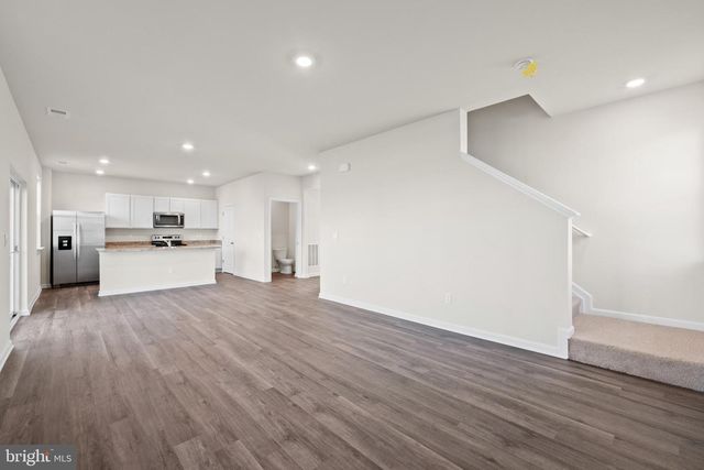 5133 GLISTENING POND WAY, Upper Marlboro, MD 20772