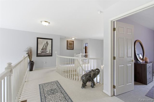 2935 Ivy Hill Drive, Commerce Twp, MI 48382