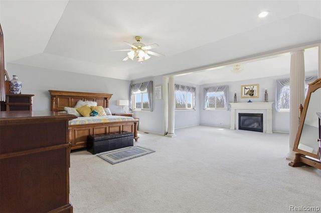 2935 Ivy Hill Drive, Commerce Twp, MI 48382