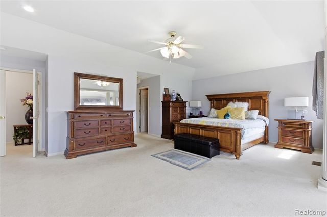 2935 Ivy Hill Drive, Commerce Twp, MI 48382