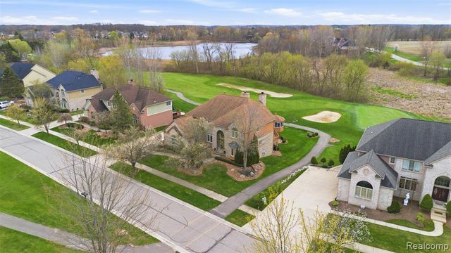 2935 Ivy Hill Drive, Commerce Twp, MI 48382