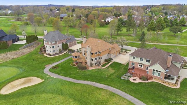 2935 Ivy Hill Drive, Commerce Twp, MI 48382