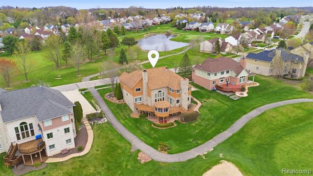 2935 Ivy Hill Drive, Commerce Twp, MI 48382