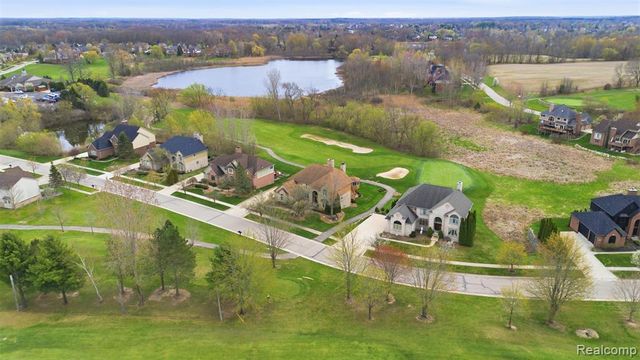 2935 Ivy Hill Drive, Commerce Twp, MI 48382