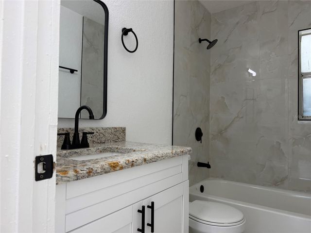 4414 BOOKER T DRIVE, Tampa, FL 33610
