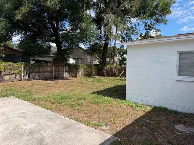 4414 BOOKER T DRIVE, Tampa, FL 33610