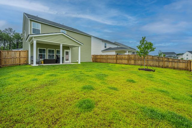 450 Camellia Bloom Drive, Moncks Corner, SC 29461