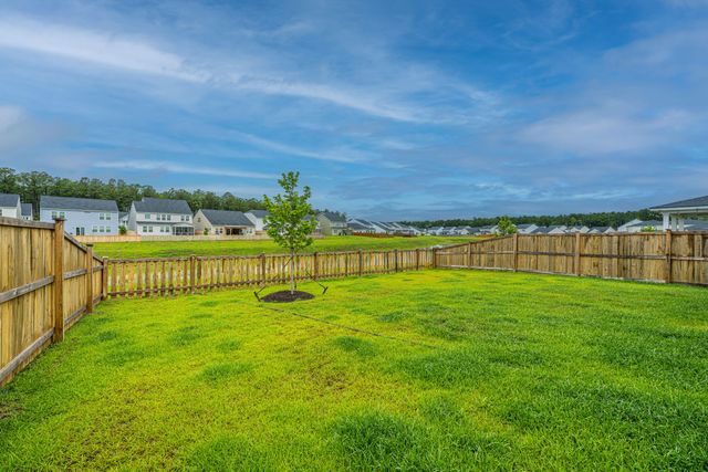 450 Camellia Bloom Drive, Moncks Corner, SC 29461