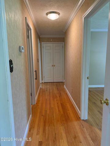 402 Stacy Avenue, Hamlet, NC 28345