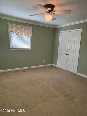 402 Stacy Avenue, Hamlet, NC 28345