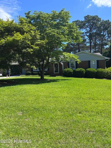 402 Stacy Avenue, Hamlet, NC 28345
