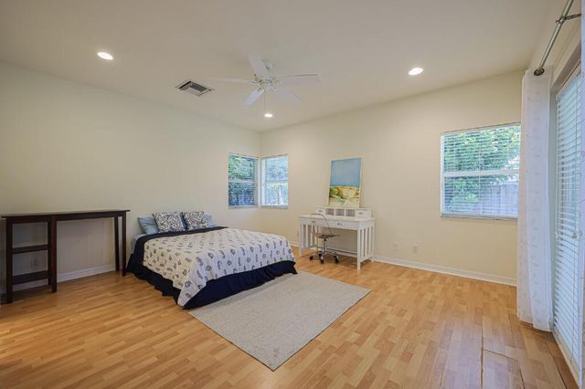 384 NW 23rd Street, Boca Raton, FL 33431
