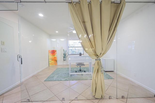 384 NW 23rd Street, Boca Raton, FL 33431