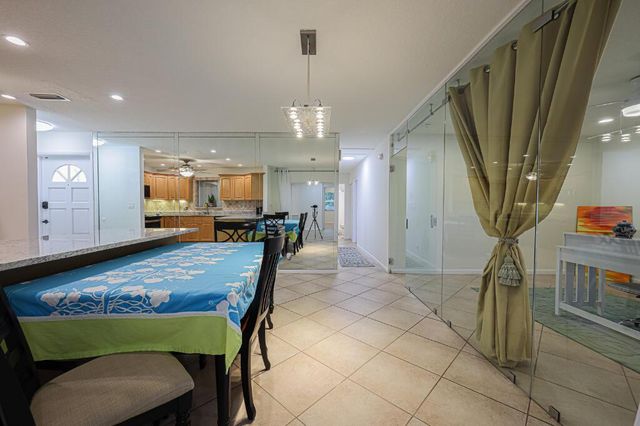 384 NW 23rd Street, Boca Raton, FL 33431