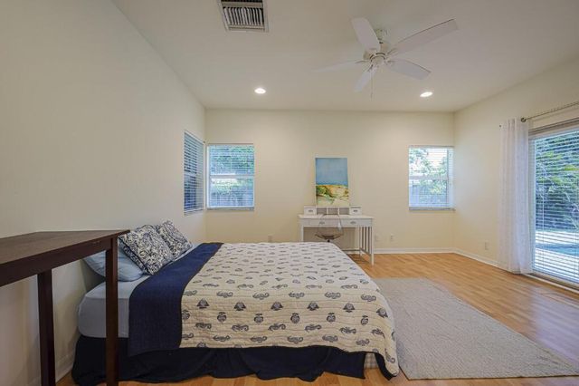 384 NW 23rd Street, Boca Raton, FL 33431