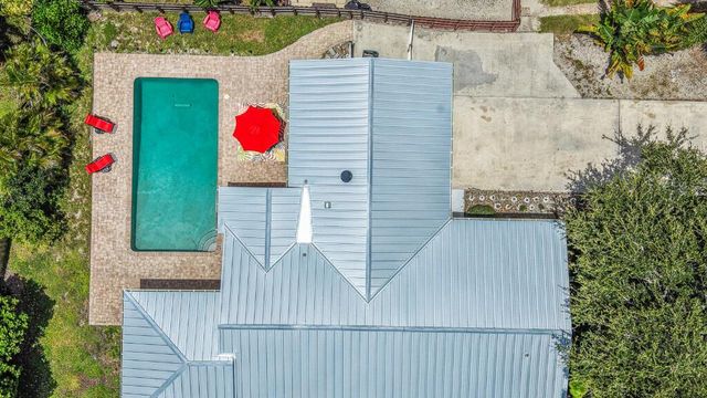 384 NW 23rd Street, Boca Raton, FL 33431