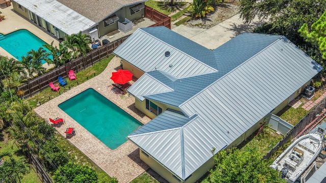 384 NW 23rd Street, Boca Raton, FL 33431