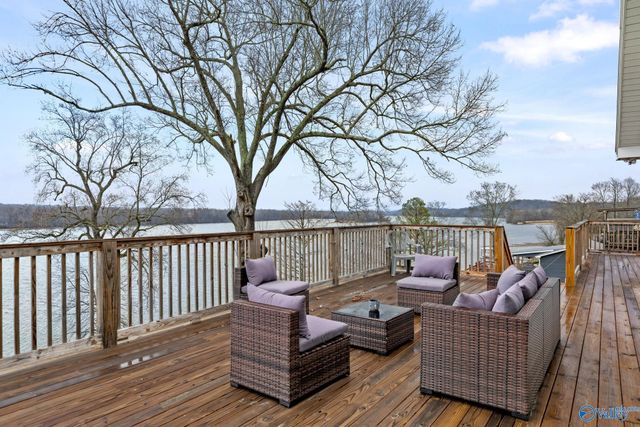 435 Carter Drive, Tuscumbia, AL 35674