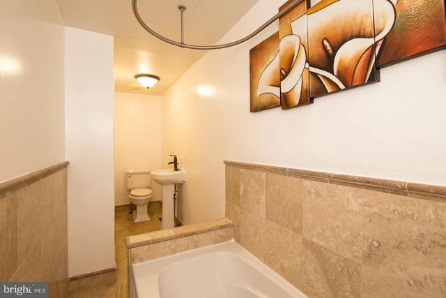 822 N RINGGOLD ST, Philadelphia, PA 19130