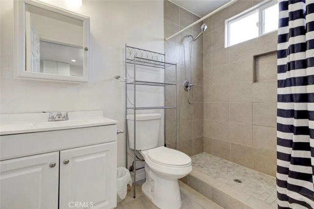 1953 Glenwood Road A, Glendale, CA 91201