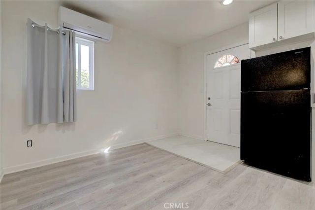 1953 Glenwood Road A, Glendale, CA 91201