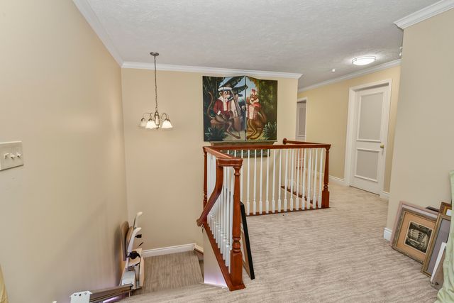 5575 S Castlebay Drive, Springfield, MO 65809