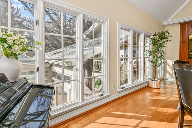 5575 S Castlebay Drive, Springfield, MO 65809