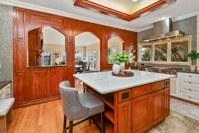 5575 S Castlebay Drive, Springfield, MO 65809