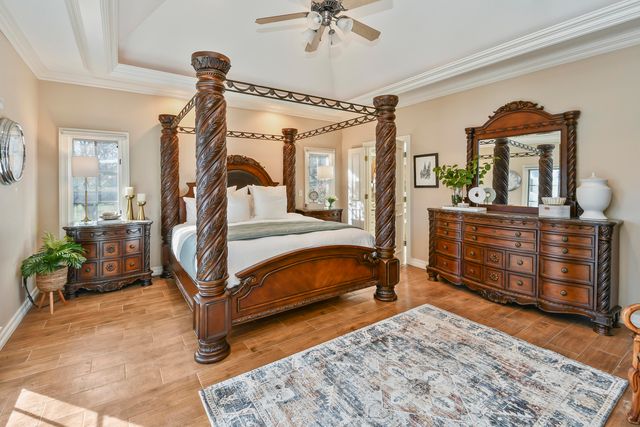 5575 S Castlebay Drive, Springfield, MO 65809