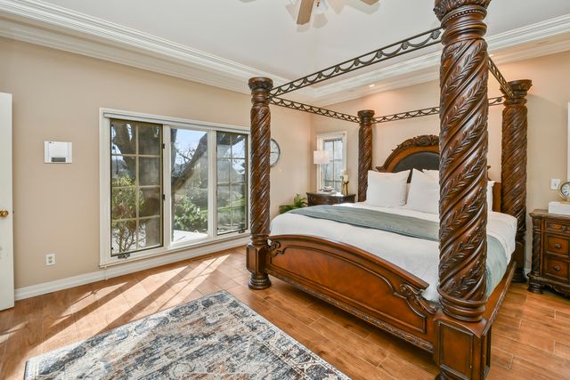 5575 S Castlebay Drive, Springfield, MO 65809