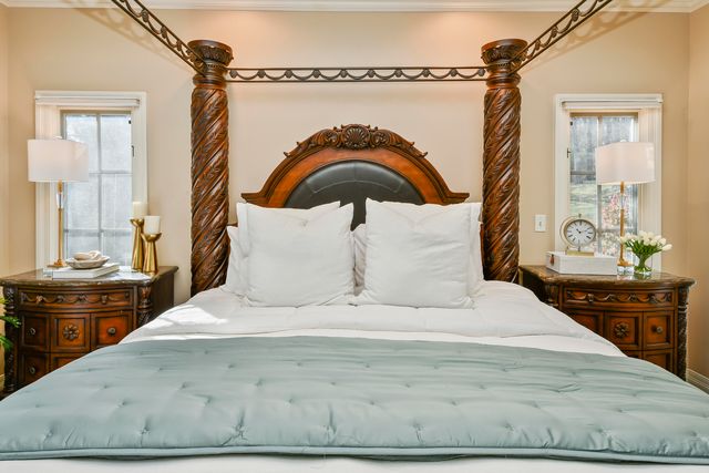 5575 S Castlebay Drive, Springfield, MO 65809