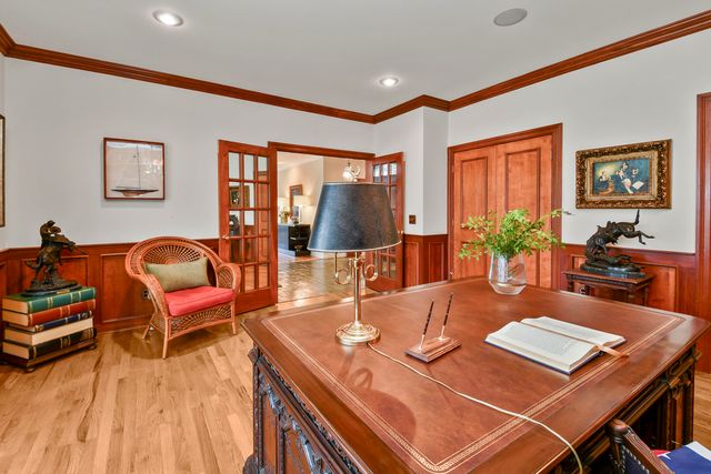 5575 S Castlebay Drive, Springfield, MO 65809