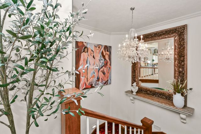 5575 S Castlebay Drive, Springfield, MO 65809