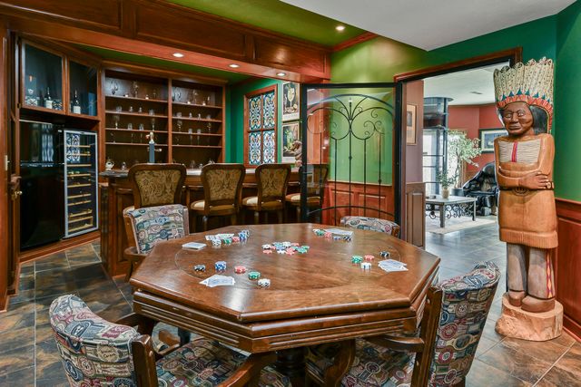 5575 S Castlebay Drive, Springfield, MO 65809