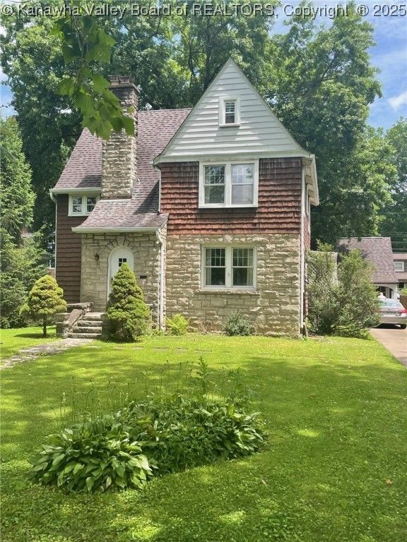 4008 Staunton Avenue Se, Charleston, WV 25304