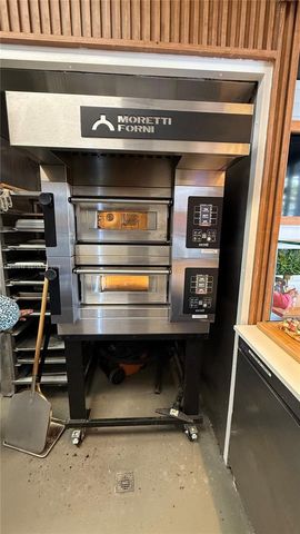 13452 Biscayne Blvd, North Miami, FL 33181