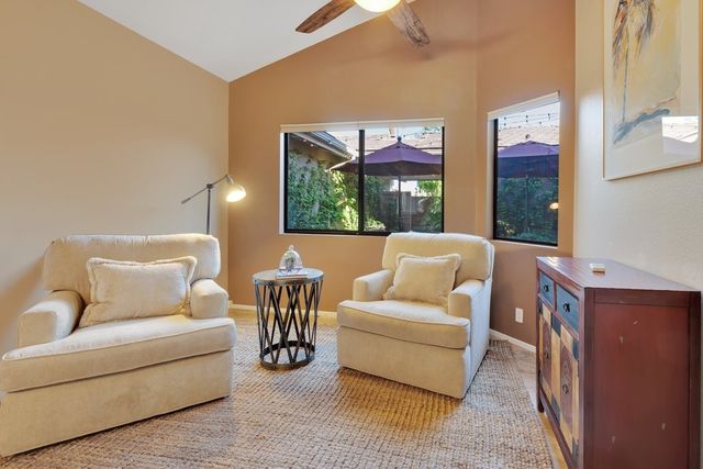 313 Appaloosa Way, Palm Desert, CA 92211